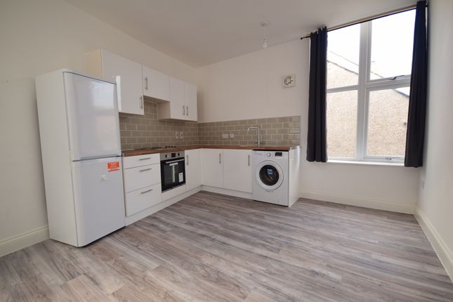 Flat to rent in Market Square, Dover