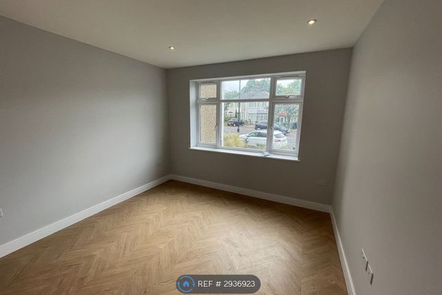 Flat, Footscray Road Eltham, London photo 3