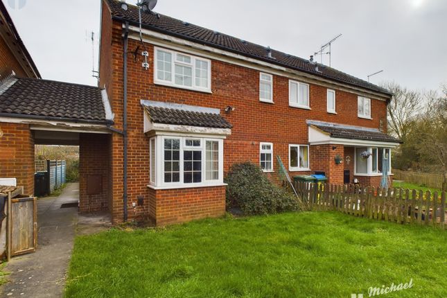Terraced house for sale in Iris Close, Aylesbury, Buckinghamshire