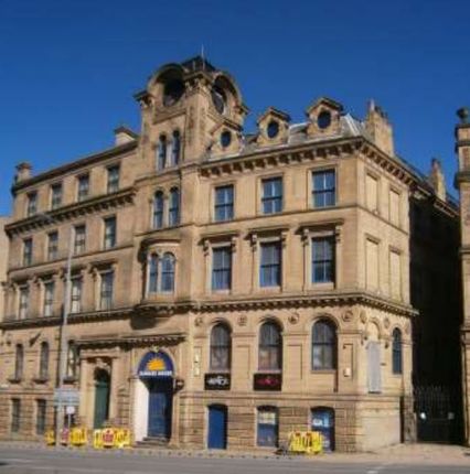 Pub/bar to let in 55 Leeds Road, Bradford
