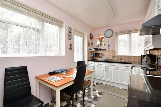Thumbnail Maisonette for sale in Stonepark Drive, Forest Row, East Sussex
