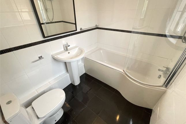 Flat for sale in Llanidloes Road, Newtown, Powys