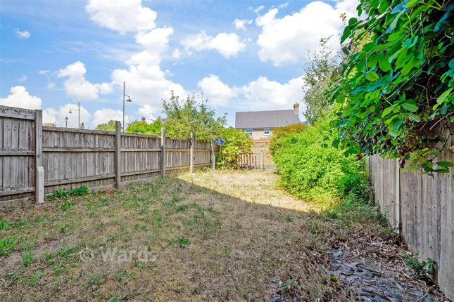 9, Sallow Close, Chatham photo 4