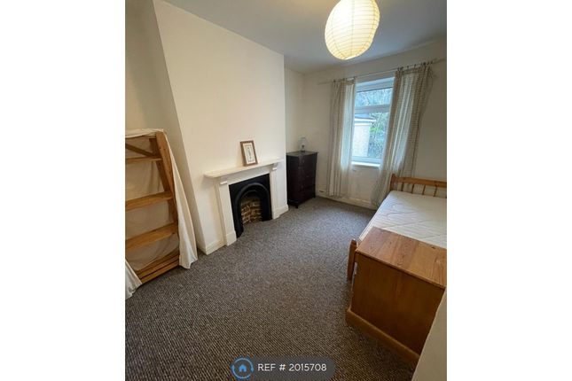 Room to rent in Rosehill Terrace, Swansea
