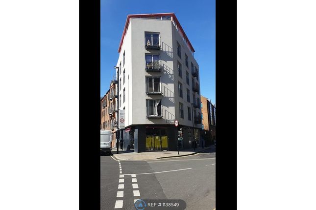 1 bed flat to rent in Goswell Road, London EC1V