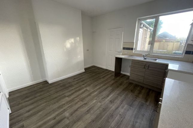 82 The Common, South Normanton, Alfreton, Alfreton photo 3