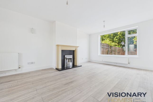 9, Tudor Close, Burntwood, WS7 photo 2