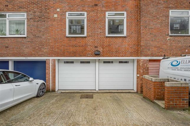 Terraced house for sale in Beaumont Street, London