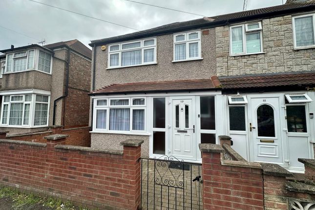 Thumbnail Semi-detached house to rent in Mount Road, Hayes