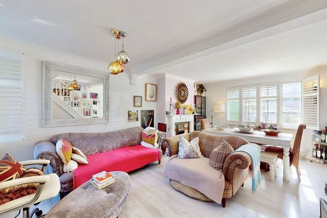13, Hogarth Hill, Hampstead Garden Suburb photo 2