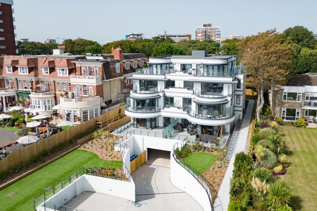 East Cliff House - By Ben Parker-48