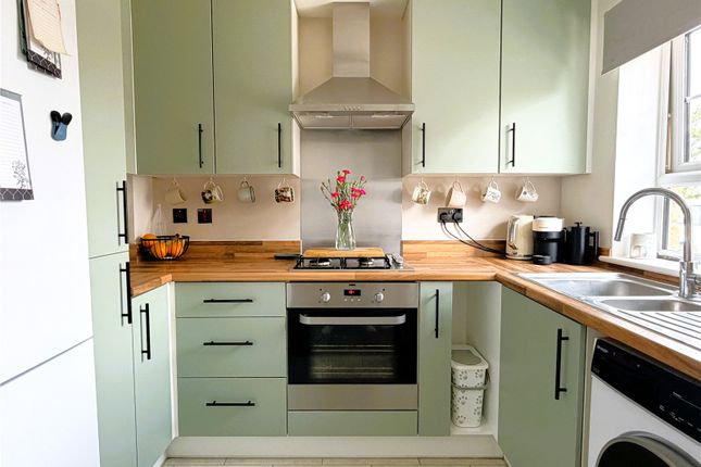 12, Filbert Street, Wiltshire photo 4