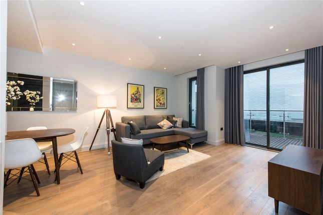 Flat for sale in The Lincolns, London