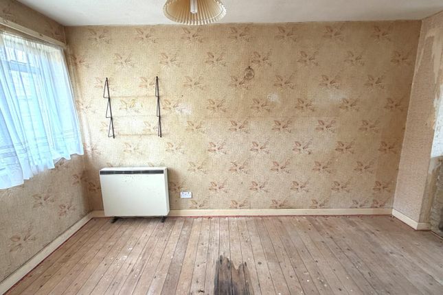 8, St. Dunstans Close, Glastonbury photo 4