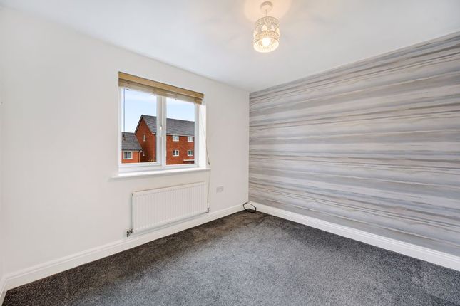 Flat for sale in Willowherb Pastures, Standish, Wigan