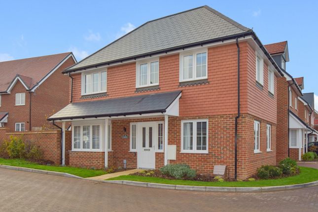 Thumbnail Detached house for sale in Weavering Gardens, Coxheath