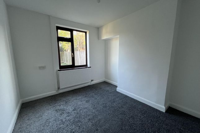 44, Harpfield Road, Stoke-On-Trent photo 4