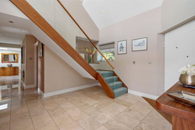 262, The Ridgeway, Enfield photo 4