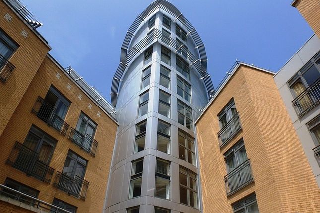 2 bed property to rent in The Belvedere, Homerton Street CB2