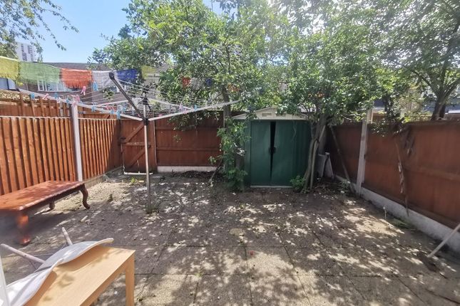 66, Gibbins Road, London photo 4
