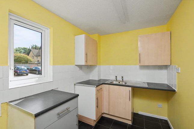 63 Townsend Grove, Milton Keynes photo 4