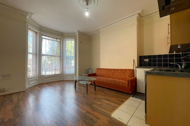 Flat 1, 50, Melton Road, Leicester photo 2