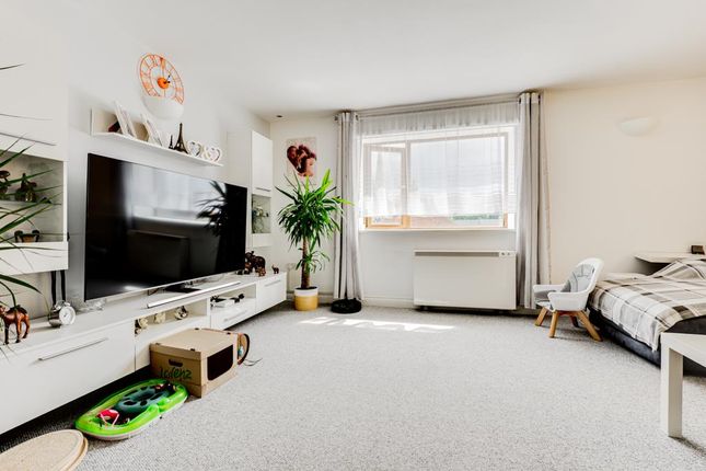 Flat 5, 16, Alfred Street, Rushden photo 4