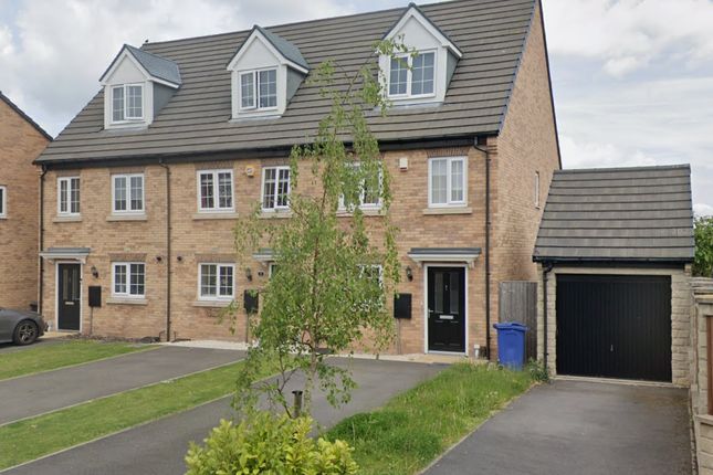 Thumbnail Town house for sale in Principal Avenue, Barnsley