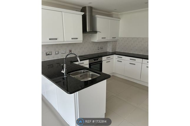 Avenue Road, Hoddesdon photo 2