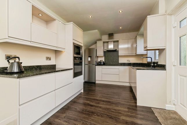 6, Fairfax Road, Darlington photo 3