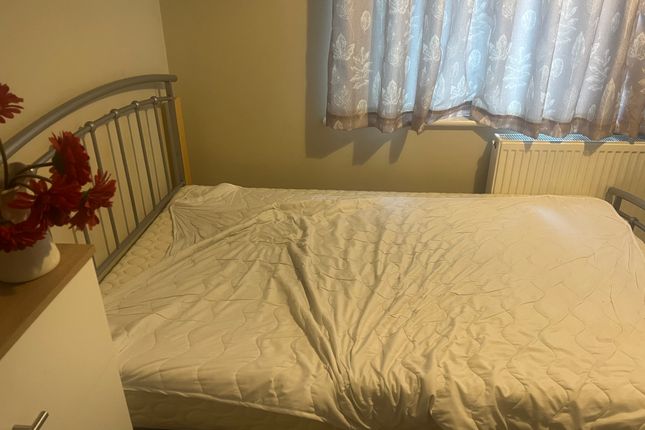 Shared accommodation to rent in Stanford Road, Luton