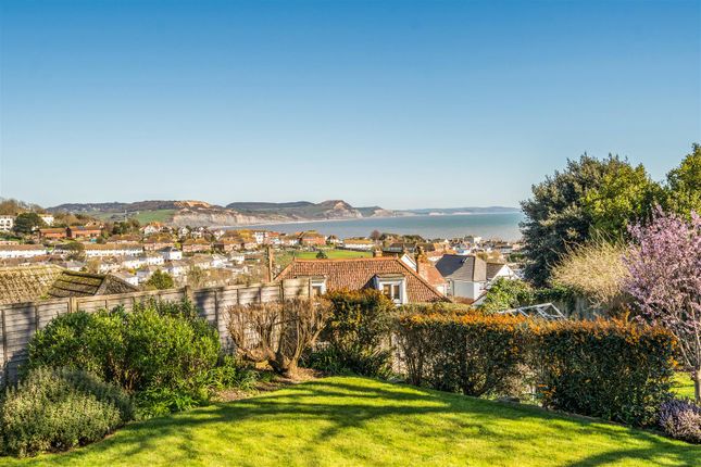 Selcroft, Woodmead Road, Lyme Regis photo 2