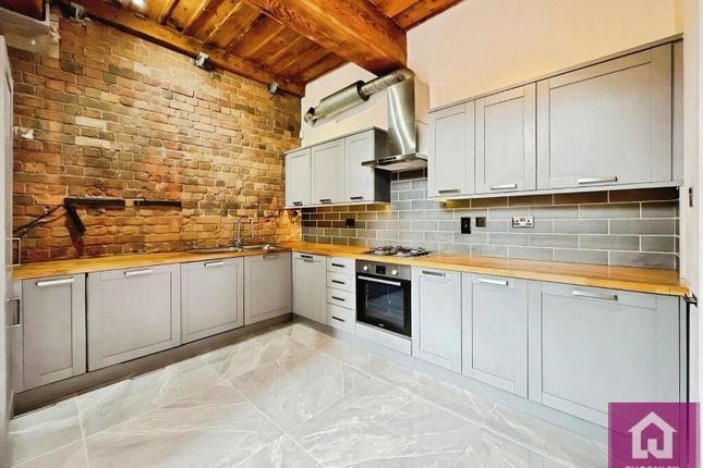 32, Regency House 36-38, Whitworth Street photo 4