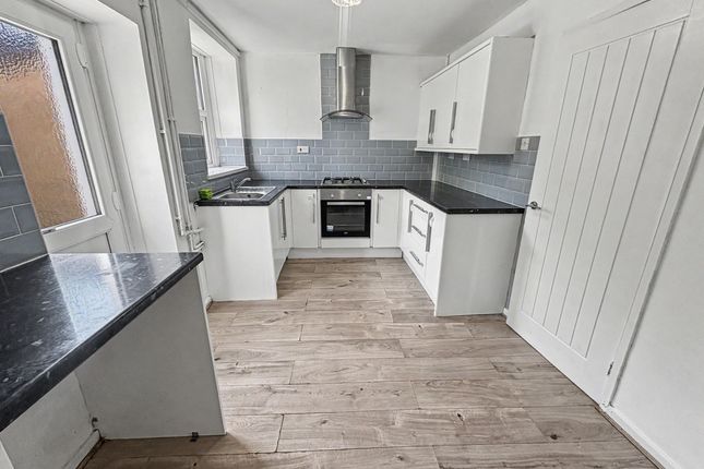 49 Blaen-y-Cwm Terrace, Treherbert photo 3