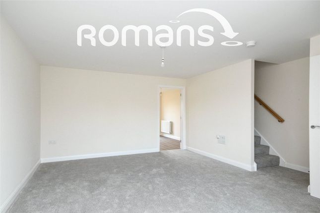 19, Golden Grove, Swindon photo 4