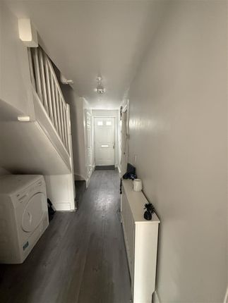 9, Parklands Avenue, Birmingham photo 5