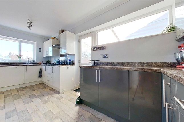 4, Tyne Close, West Sussex photo 2