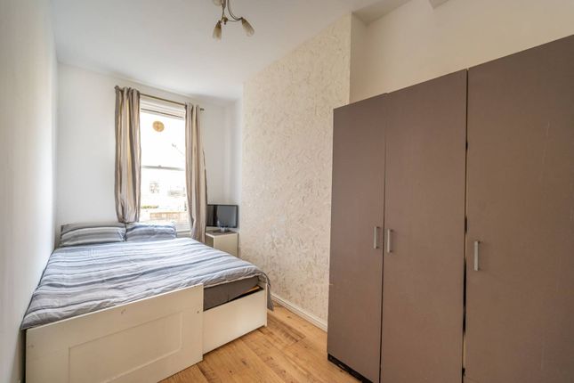 Flat for sale in Ashmore Road, Maida Vale, London