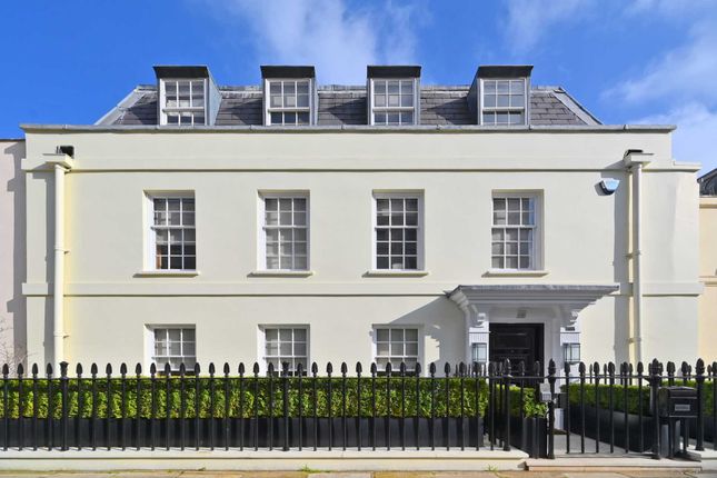 Thumbnail Property to rent in Lyall Street, Belgravia, London