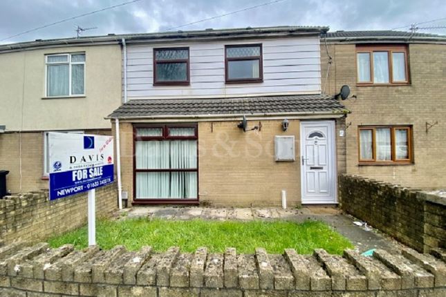 Thumbnail Terraced house for sale in Maesglas Avenue, Off Cardiff Road, Newport.
