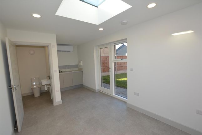 Detached house for sale in The Poppyfields, Collingham, Newark