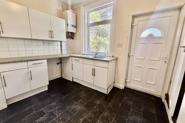 16, Blythe Street, Barnsley photo 2