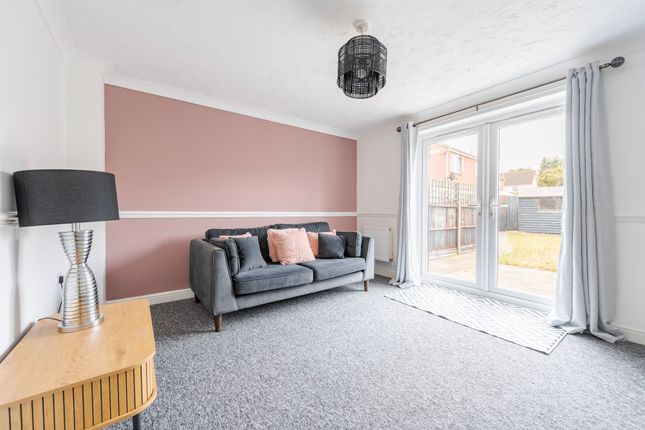 21 Rio Close, Lowestoft photo 4