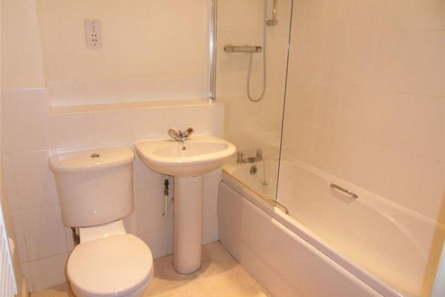 42 Calder View, Mirfield photo 2
