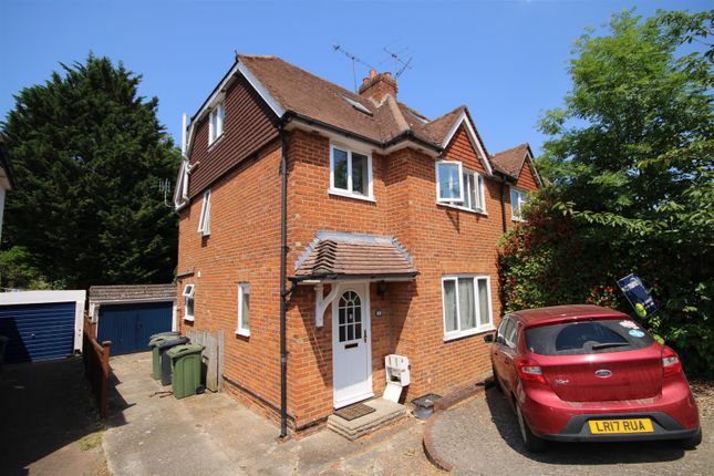 Property to rent in Beech Grove, Guildford GU2