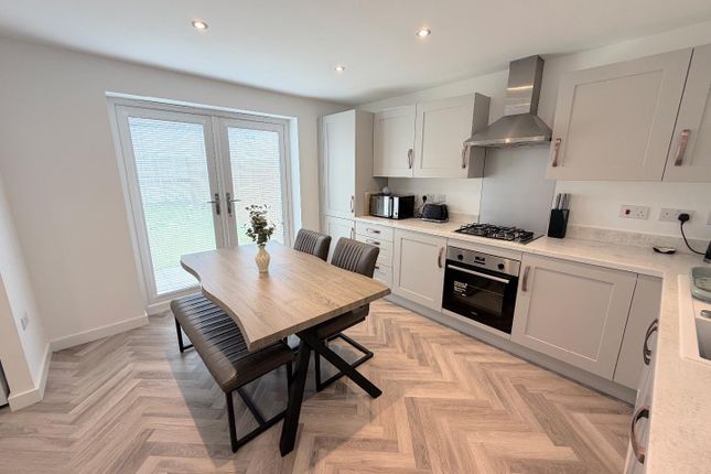 30, Spindle Way, Hartlepool photo 4