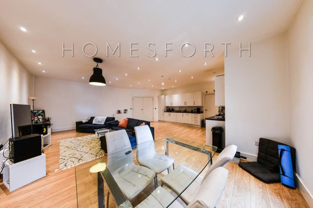 Spelman Street, Greater London photo 2