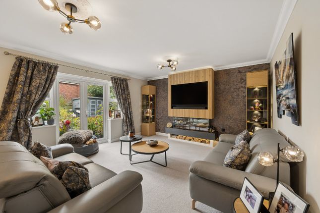 4, Kendal Way, Crewe photo 4