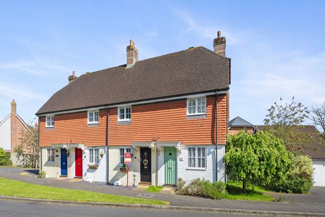 Thumbnail Terraced house for sale in Luxford Way, Billingshurst