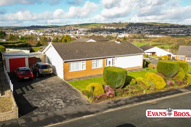 Thumbnail Bungalow for sale in Bryn Tywi, Llangunnor, Carmarthen